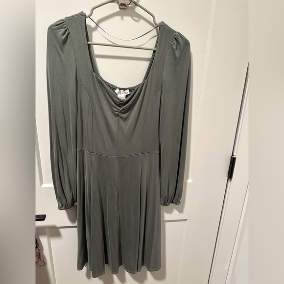 Kirious Dress - Picture 1 of 4